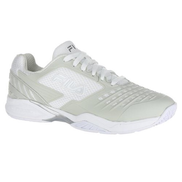 Men's FILA Axilus 2 Energized WhiteSilver NWT Men's FILA Axilus 2 Energized WhiteSilver NWT